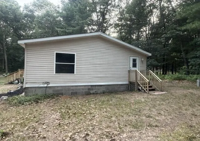 3rd image of 2197 E Cedar St, Newaygo, MI 49337 | MLS# 72026041803