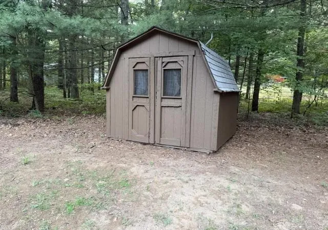5th image of 2197 E Cedar St, Newaygo, MI 49337 | MLS# 72026041803