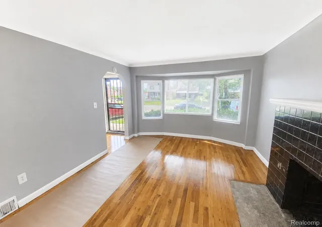 Photo 3 of Single family home for sale at 18507 Ardmore St, Detroit, MI 48235 | MLS# 20261063240 | Listing updated on 2026-08-27