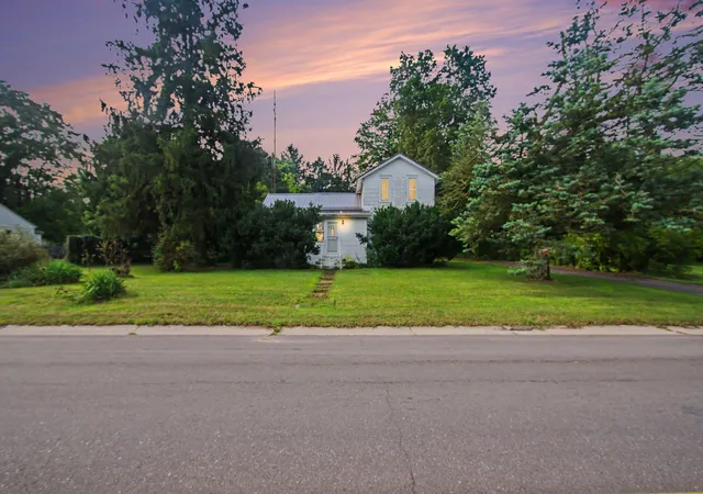Photo 2 of Single family home for sale at 62835 Red Arrow Hwy, Hartford, MI 49057 | MLS# 65026041814 | Listing updated on 2026-09-09
