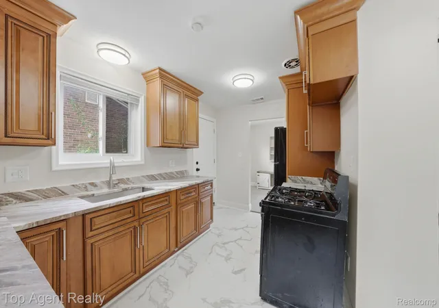 Photo 3 of Single family home for sale at 21715 Dexter Ct, Warren, MI 48089 | MLS# 20261063296 | Listing updated on 2026-10-16