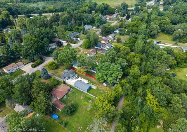 48th image of 55875 Pontiac Trail Ct, New Hudson, MI 48165 | MLS# 20261063305