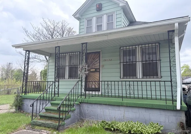 Photo 1 of Sale Pending at 10132 Traverse St, Detroit, MI 48213 | MLS# 20261063310 | Listing updated on 2026-09-09