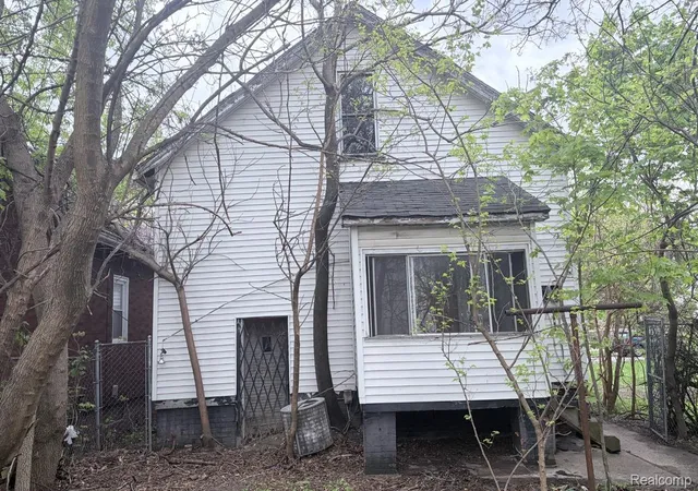 Photo 3 of Single family home for sale at 10449 Sterritt St, Detroit, MI 48213 | MLS# 20261063320 | Listing updated on 2026-08-11