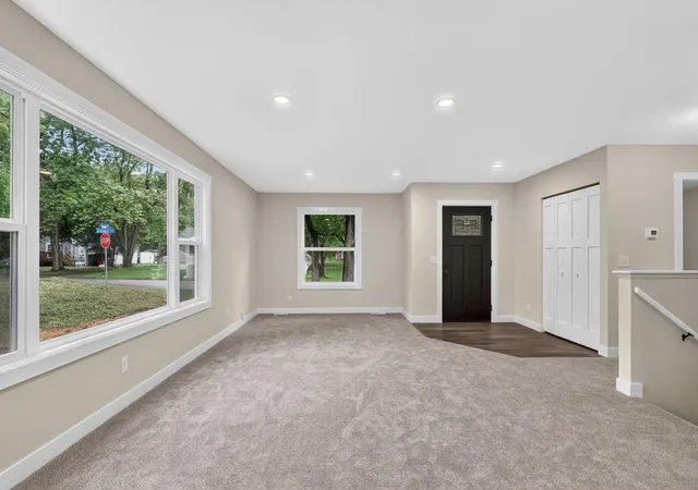 Photo 4 of Single family home for sale at 3427 Wood St, Kalamazoo, MI 49008 | MLS# 66026041834 | Listing updated on 2026-09-13