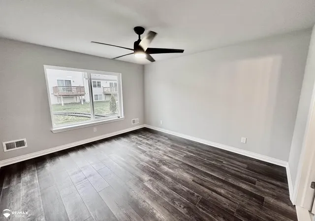 Photo 4 of Condo for sale at 28001 Gregory St, Grand Blanc, MI 48439 | MLS# 5050218062 | Listing updated on 2026-08-11