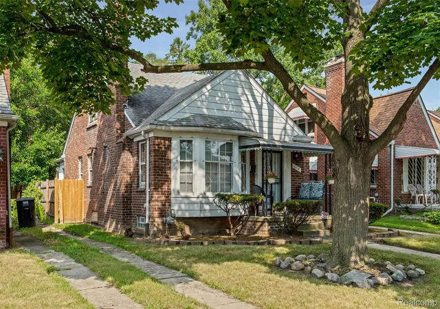 Photo 3 of Single family home for sale at 16719 Prevost St, Detroit, MI 48235 | MLS# 20261063331 | Listing updated on 2026-09-04
