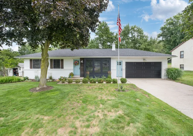 1st image of 14096 12th Ave, Marne, MI 49435 | MLS# 65026041835