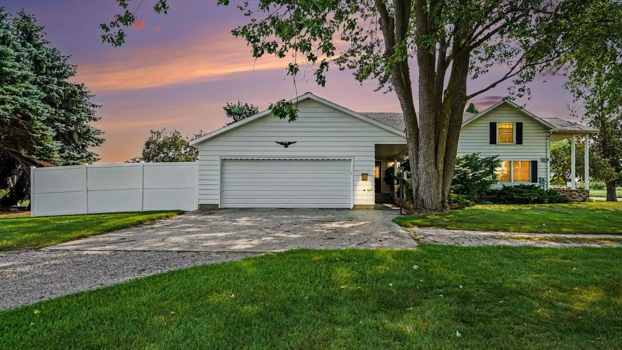 Photo 1 of Single family home for sale at 385 S Ely Hwy, Ithaca, MI 48847 | MLS# 79080072189 | Listing updated on 2026-10-25