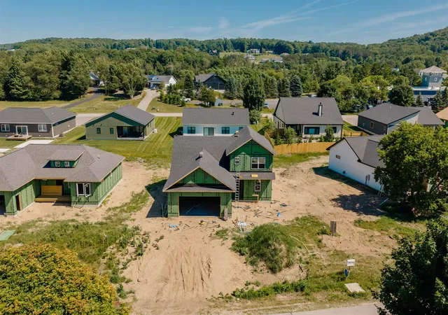 2nd image of 11549 S Sunset Dr, Empire Township Leelanau, MI 49630 | MLS# 78080072190
