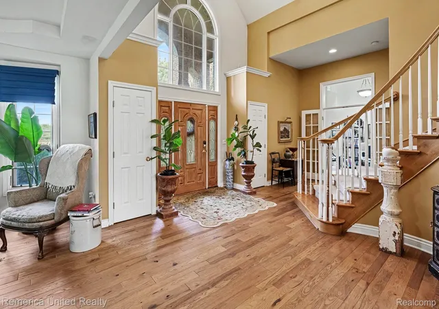 5th image of 3099 Beach Lake Dr E, Milford, MI 48380 | MLS# 20261063341