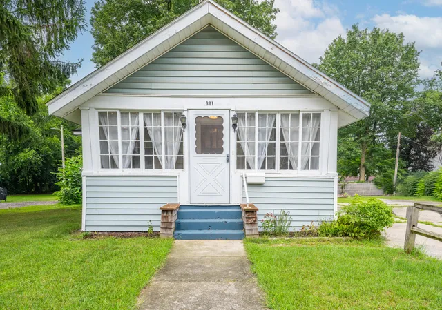 Photo 2 of Single family home for sale at 311 N Front St, Dowagiac, MI 49047 | MLS# 69026041845 | Listing updated on 2026-08-28