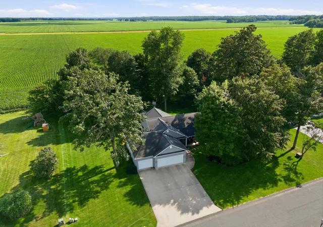 2nd image of 6143 Sunshine Ave, Schoolcraft, MI 49087 | MLS# 66026041852