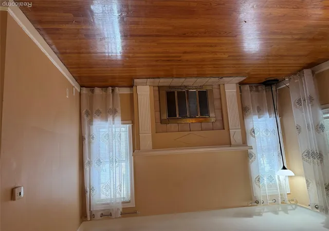 Photo 3 of Single family home for sale at 6732 Rockdale St, Dearborn Heights, MI 48127 | MLS# 20261063390 | Listing updated on 2026-09-21