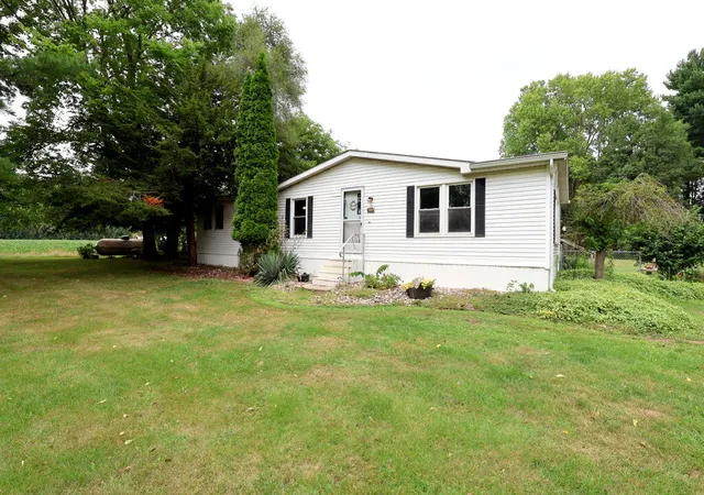 1st image of 616 Tuttle Rd, Union City, MI 49094 | MLS# 68026041855