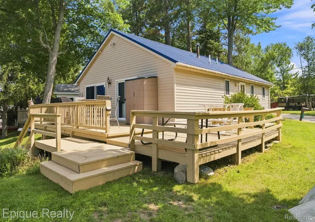 Photo 2 of Single family home for sale at 8946 Thomas St, Hale, MI 48739 | MLS# 20261063419 | Listing updated on 2026-09-18
