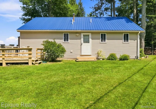 Photo 3 of Single family home for sale at 8946 Thomas St, Hale, MI 48739 | MLS# 20261063419 | Listing updated on 2026-09-18