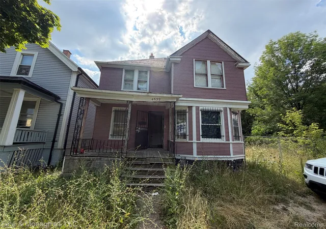 Photo 1 of Single family home for sale at 4539 Mcclellan St, Detroit, MI 48214 | MLS# 20261063428 | Listing updated on 2026-08-14