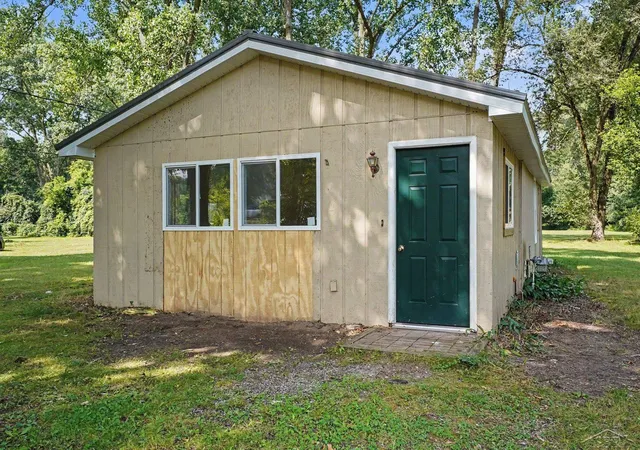 1st image of 155 N Meridian Rd, Midland, MI 48640 | MLS# 61050218098
