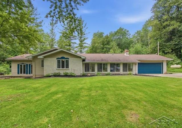 1st image of 2890 S Hoover Ave, Gladwin, MI 48624 | MLS# 61050218094