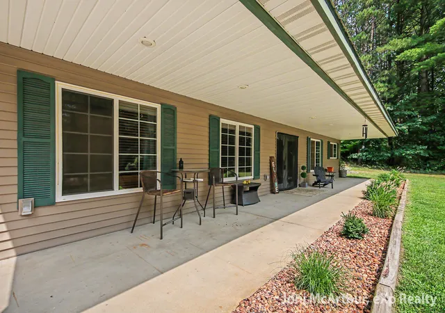 Photo 1 of Single family home for sale at 11801 19 Mile Rd Ne, Cedar Springs, MI 49319 | MLS# 65026041878 | Listing updated on 2026-09-17