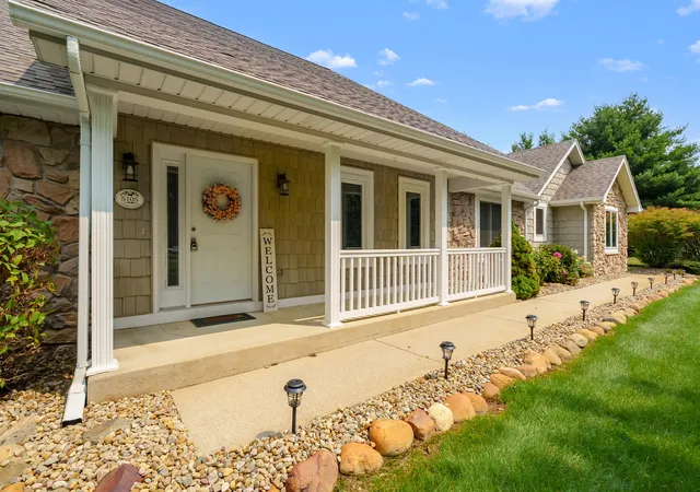 Photo 3 of Single family home for sale at 5105 Stone Oak Ln, Richland, MI 49083 | MLS# 66026041872 | Listing updated on 2026-09-18