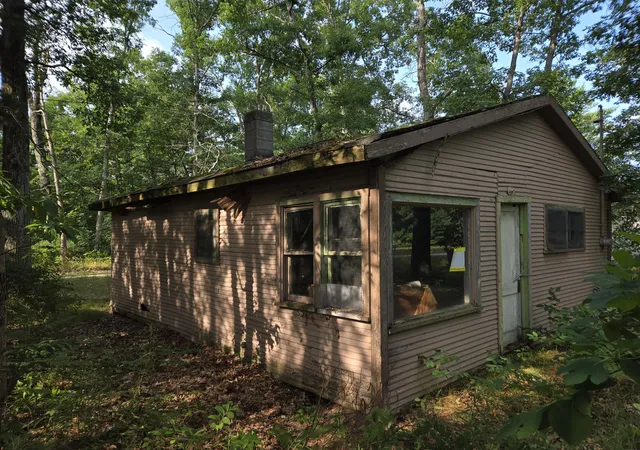 3rd image of 290 E Decatur, Idlewild, MI 49642 | MLS# 71026041883