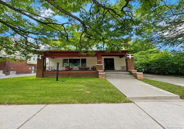 Photo 1 of Single family home for sale at 2982 Northwestern St, Detroit, MI 48206 | MLS# 20261063462 | Listing updated on 2026-08-11