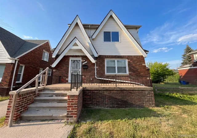 Photo 3 of Single family home for sale at 8151 Rolyat St, Detroit, MI 48234 | MLS# 20261063485 | Listing updated on 2026-08-11