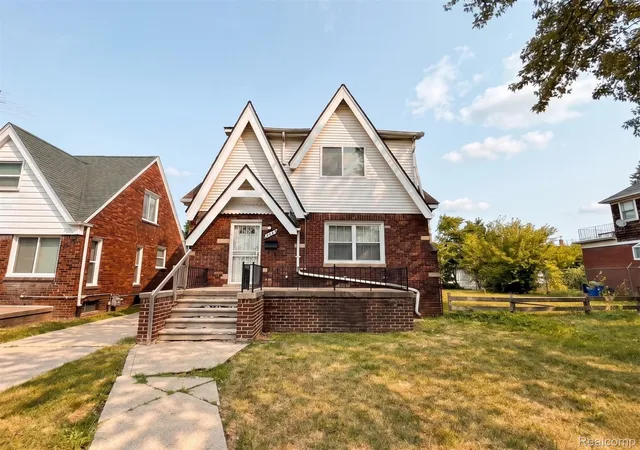 Photo 4 of Single family home for sale at 8151 Rolyat St, Detroit, MI 48234 | MLS# 20261063485 | Listing updated on 2026-08-11