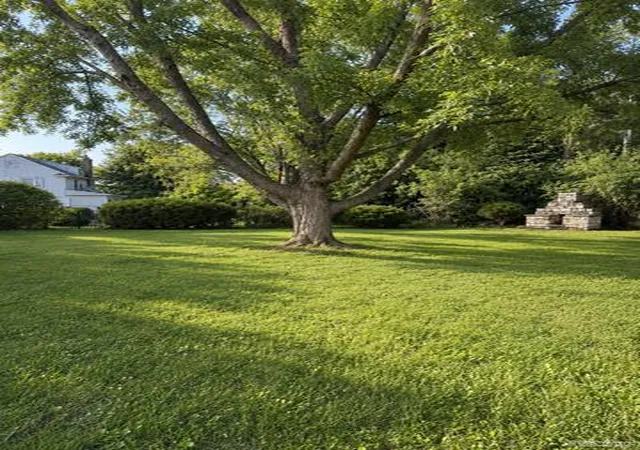 Photo 3 of Single family home for sale at 2201 Miller Rd, Flint, MI 48503 | MLS# 20261063492 | Listing updated on 2026-09-26