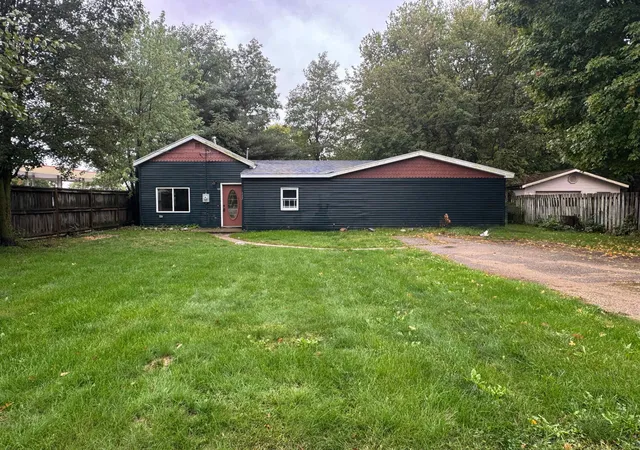 1st image of 117 Lovell St, Schoolcraft, MI 49087 | MLS# 66026041903