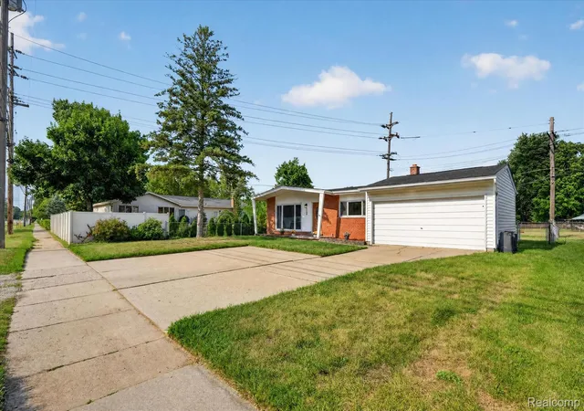 Photo 3 of Single family home for sale at 8599 Clinton River Rd, Sterling Heights, MI 48314 | MLS# 20261063514 | Listing updated on 2026-08-31