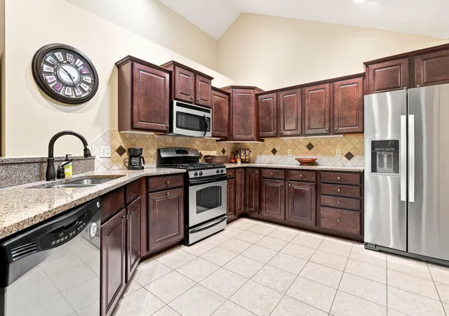 3rd image of 1073 Bridge Crest Se, Ada, MI 49301 | MLS# 72026041912