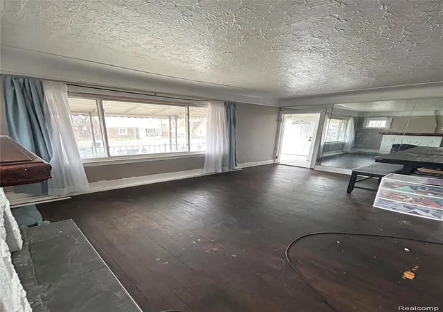 Photo 4 of Single family home for sale at 19953 Hull St, Highland Park, MI 48203 | MLS# 20261063529 | Listing updated on 2026-08-15