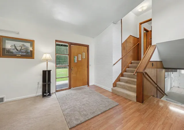 5th image of 8550 N Meridian Rd, Pleasant Lake, MI 49272 | MLS# 55026041917