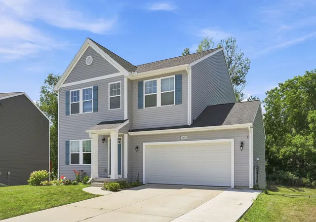 2nd image of 4987 Meadow Brown Dr, Hudsonville, MI 49426 | MLS# 65026041918
