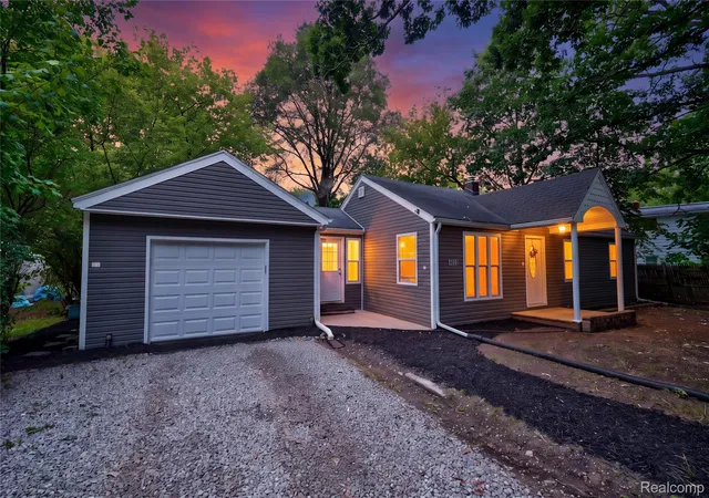 Photo 1 of Sale Pending at 4093 Dowdall St, Flint, MI 48506 | MLS# 20261063536 | Listing updated on 2026-09-03