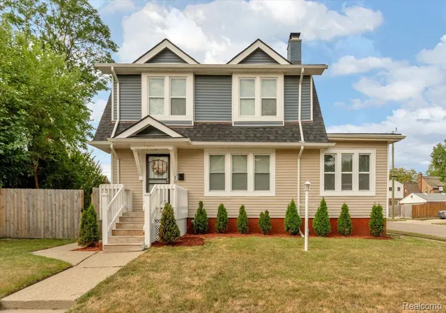 Photo 1 of Sale Pending at 3495 Chatsworth St, Detroit, MI 48224 | MLS# 20261063538 | Listing updated on 2026-09-05