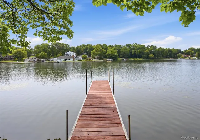 Photo 2 of Single family home for sale at 7389 Selma Dr, Fenton, MI 48430 | MLS# 20261063549 | Listing updated on 2026-09-06