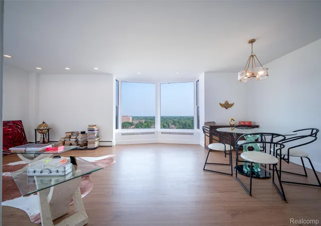 Photo 3 of Condo for sale at 8200 E Jefferson Ave #1703, Detroit, MI 48214 | MLS# 20261063550 | Listing updated on 2026-08-20