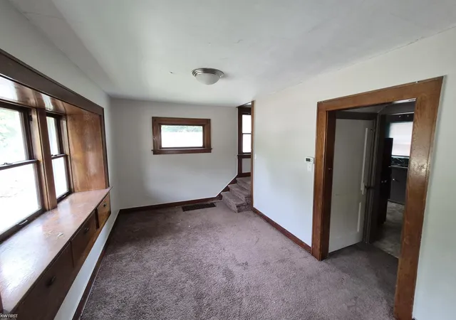 3rd image of 601 Lathrop St, Lansing, MI 48912 | MLS# 5050218125