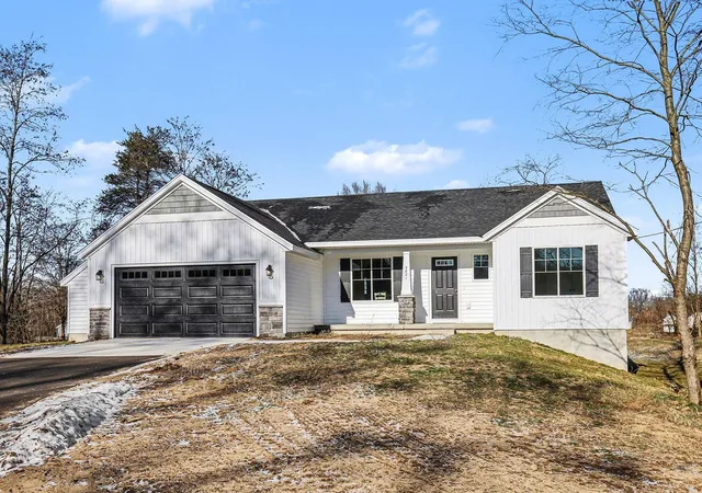 2nd image of 229 Flat Rock Dr, Pierson Township Montcalm, MI 49343 | MLS# 65026041941