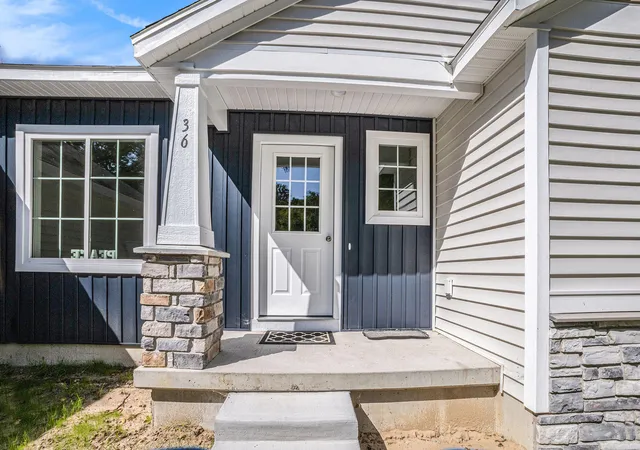 3rd image of 229 Flat Rock Dr, Pierson Township Montcalm, MI 49343 | MLS# 65026041941