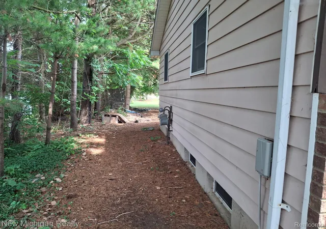 36th image of 2433 Willow St, Deckerville, MI 48427 | MLS# 20261063560