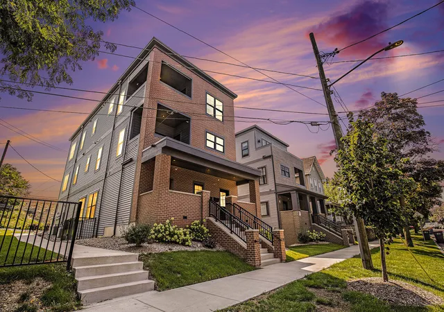 1st image of 826 Fairview Ave Ne, Grand Rapids, MI 49503 | MLS# 65026041946