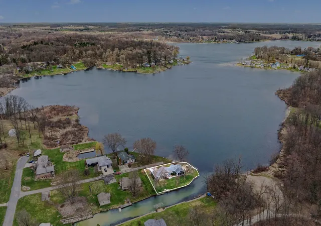 45th image of 12417 Sunset Dr, Three Rivers, MI 49093 | MLS# 66026041952