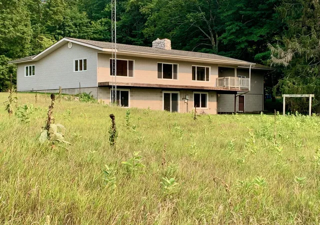 1st image of 1775 S Lakeshore Dr, Ludington, MI 49431 | MLS# 67026041949