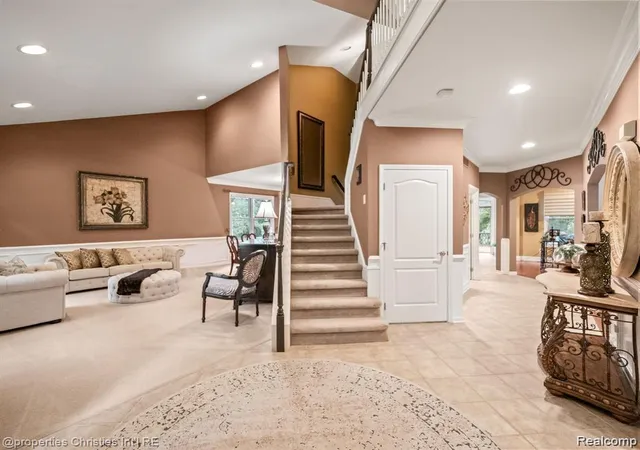 Photo 4 of Single family home for sale at 6304 Pennington Dr, White Lake, MI 48383 | MLS# 20261063596 | Listing updated on 2026-08-21