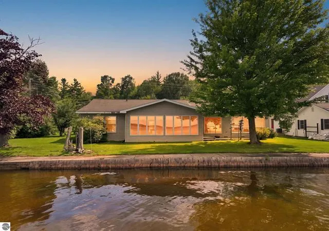 2nd image of 5403 E M 55, Cadillac, MI 49601 | MLS# 72026041990